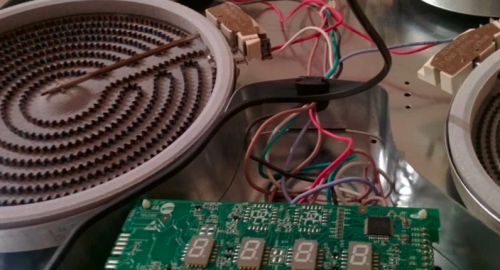 Ремонт стеклокерамической варочной панели. Лубянка